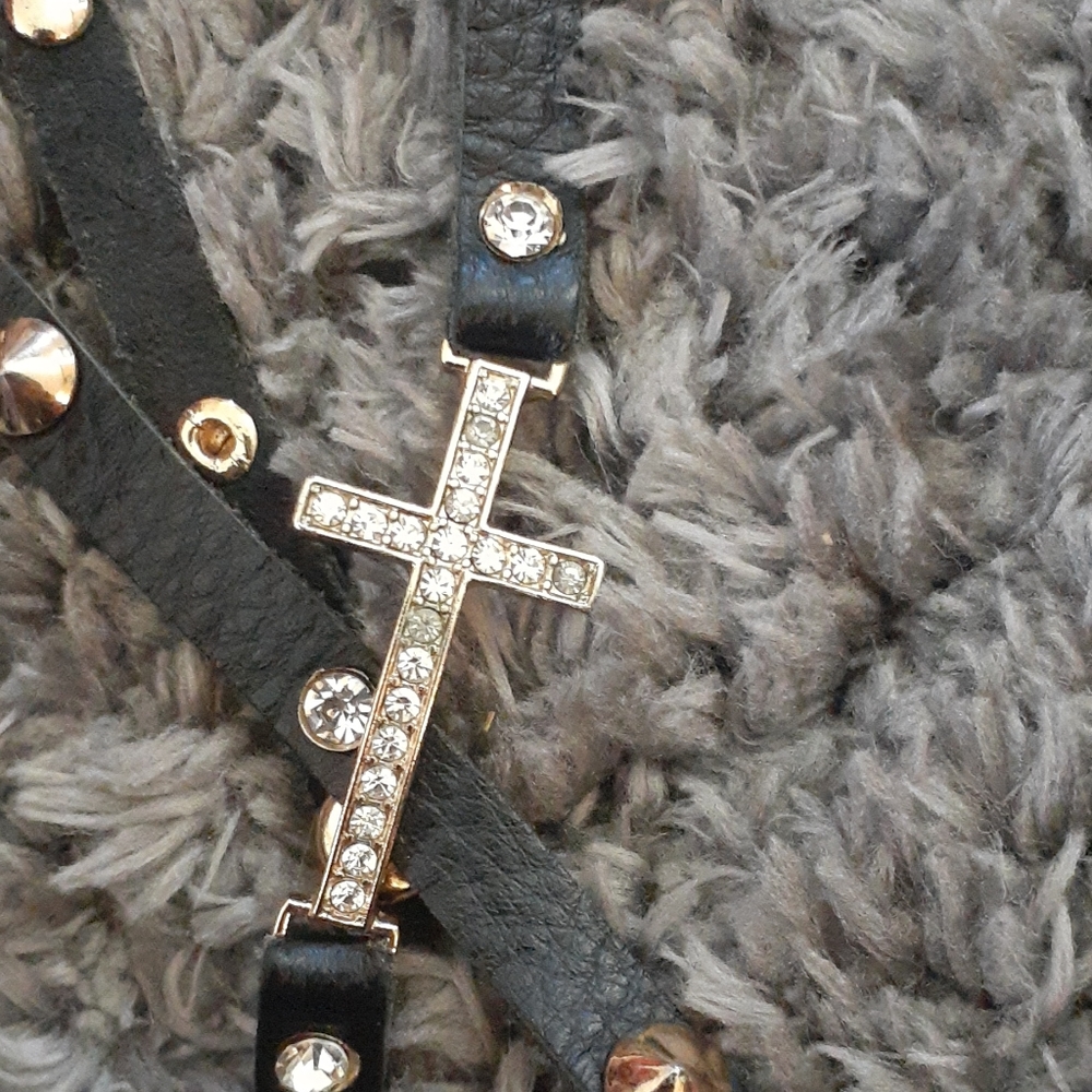 Necklace or wrap bracelet